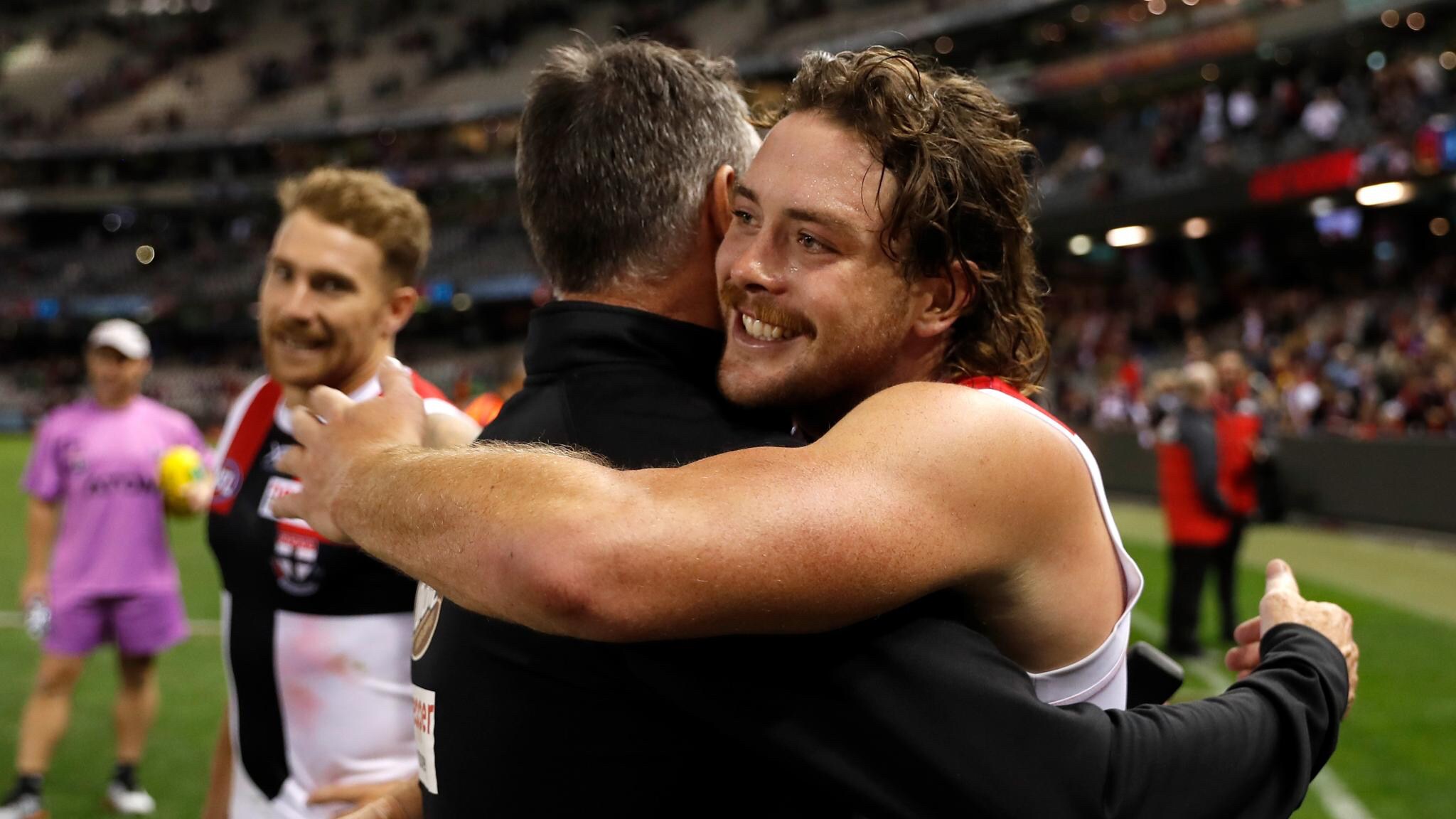 Richo and Steven 6.8.jpg Alan Richardson and Jack Steven embrace after the Saints round two victory this year - AFL,St Kilda Saints,Alan Richardson,Jack Steven,Contracts,Tag-Trade,Trade
